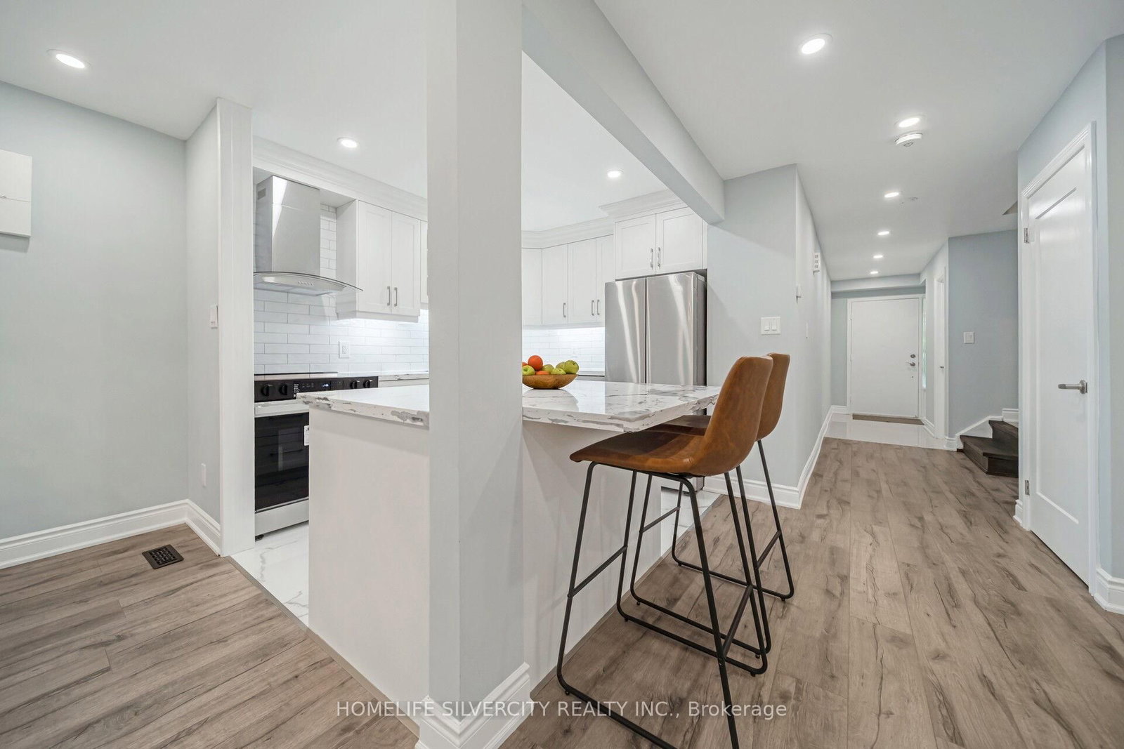 60 Hanson Road, Unit 66 - Photo 9