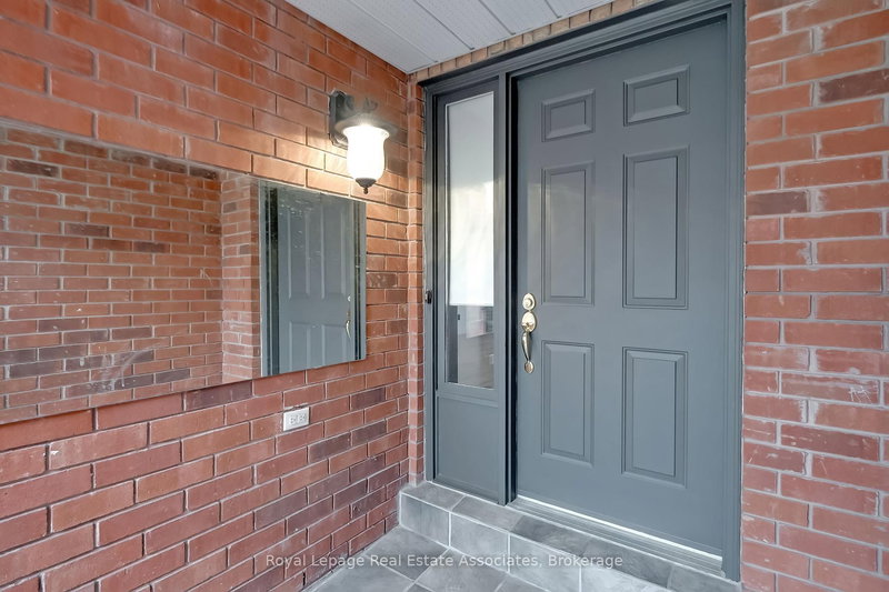 43 Corkett Dr, Brampton, L6X 3G1 | Image 3