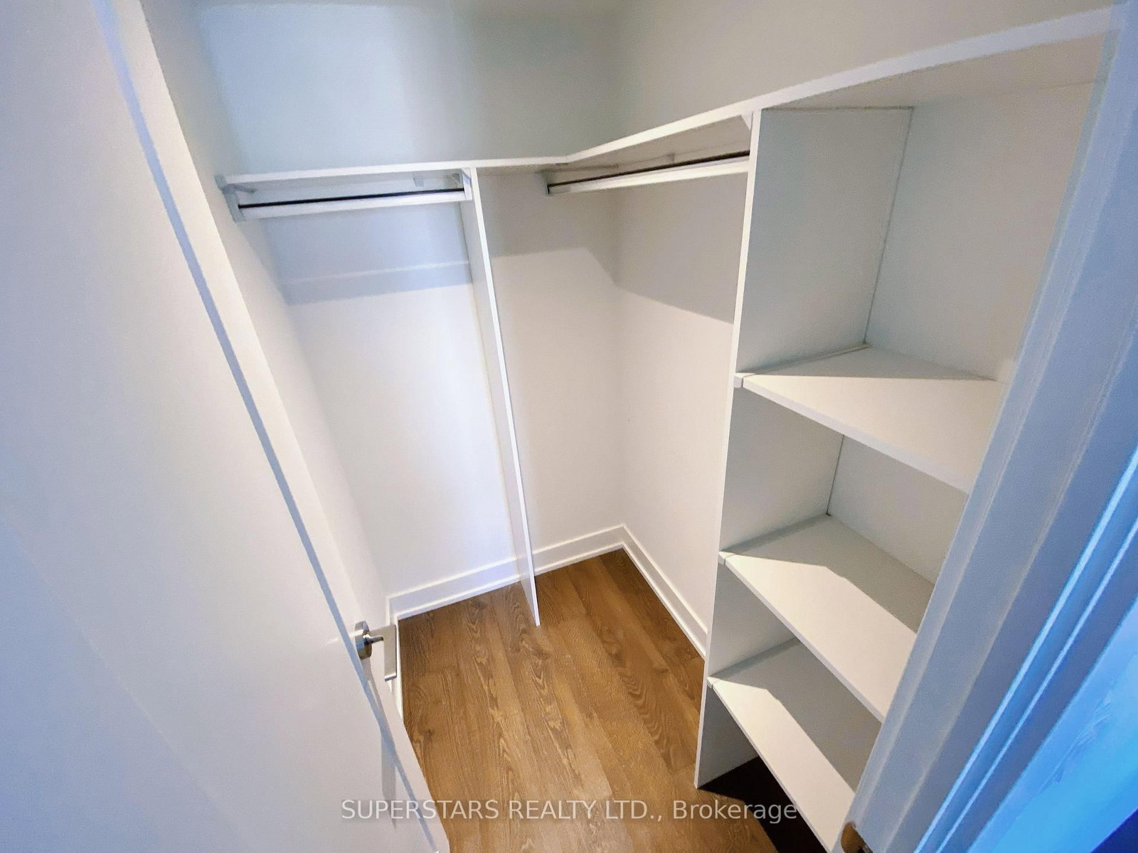 7 Mabelle Avenue, Unit 807 - Photo 6