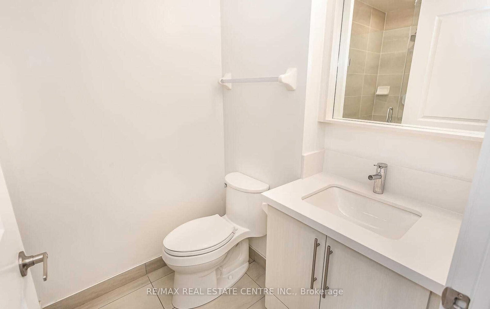 4699 Glen Erin Drive, Unit 909 - Photo 10