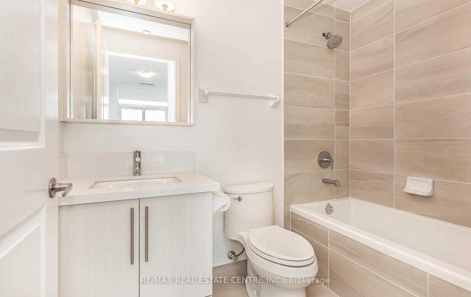 4699 Glen Erin Drive, Unit 909 - Photo 15