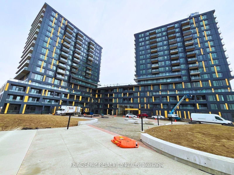 home for lease on 333-4878 Powers Common W