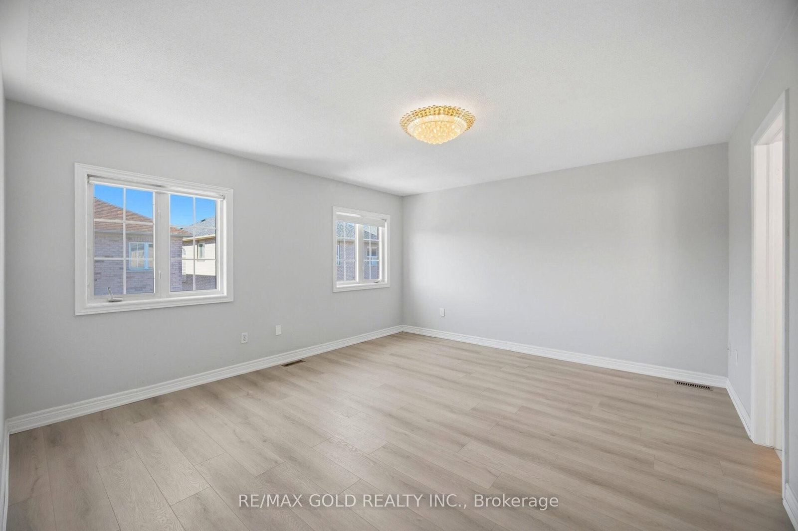 Detached House for sale at 26 Gorevale Drive, Brampton, Ontario, L6P 1N9 - Bram East - MLS: W12992312