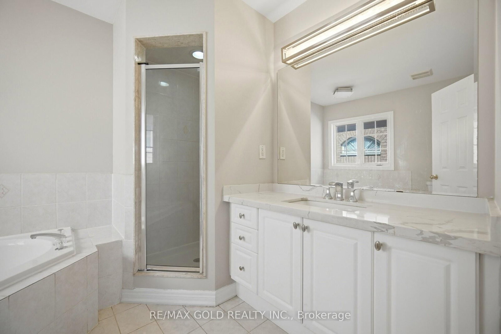 Detached House for sale at 26 Gorevale Drive, Brampton, Ontario, L6P 1N9 - Bram East - MLS: W12992312