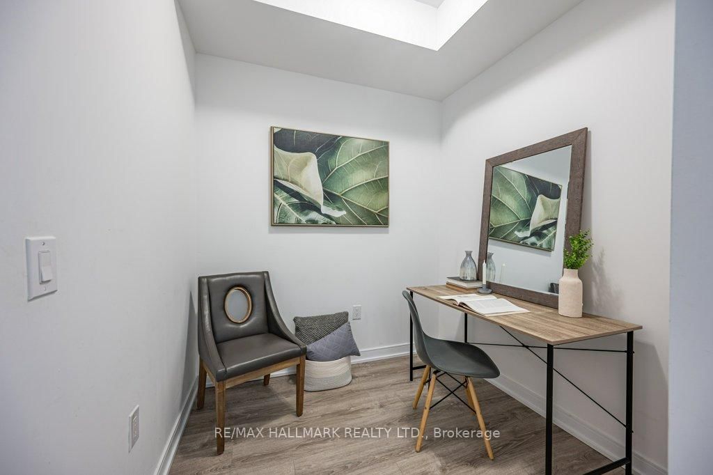 Condo for sale at 512-25 Neighbourhood Lane, Toronto, Ontario, M8Y 0C4 - Stonegate-Queensway - MLS: W12992326