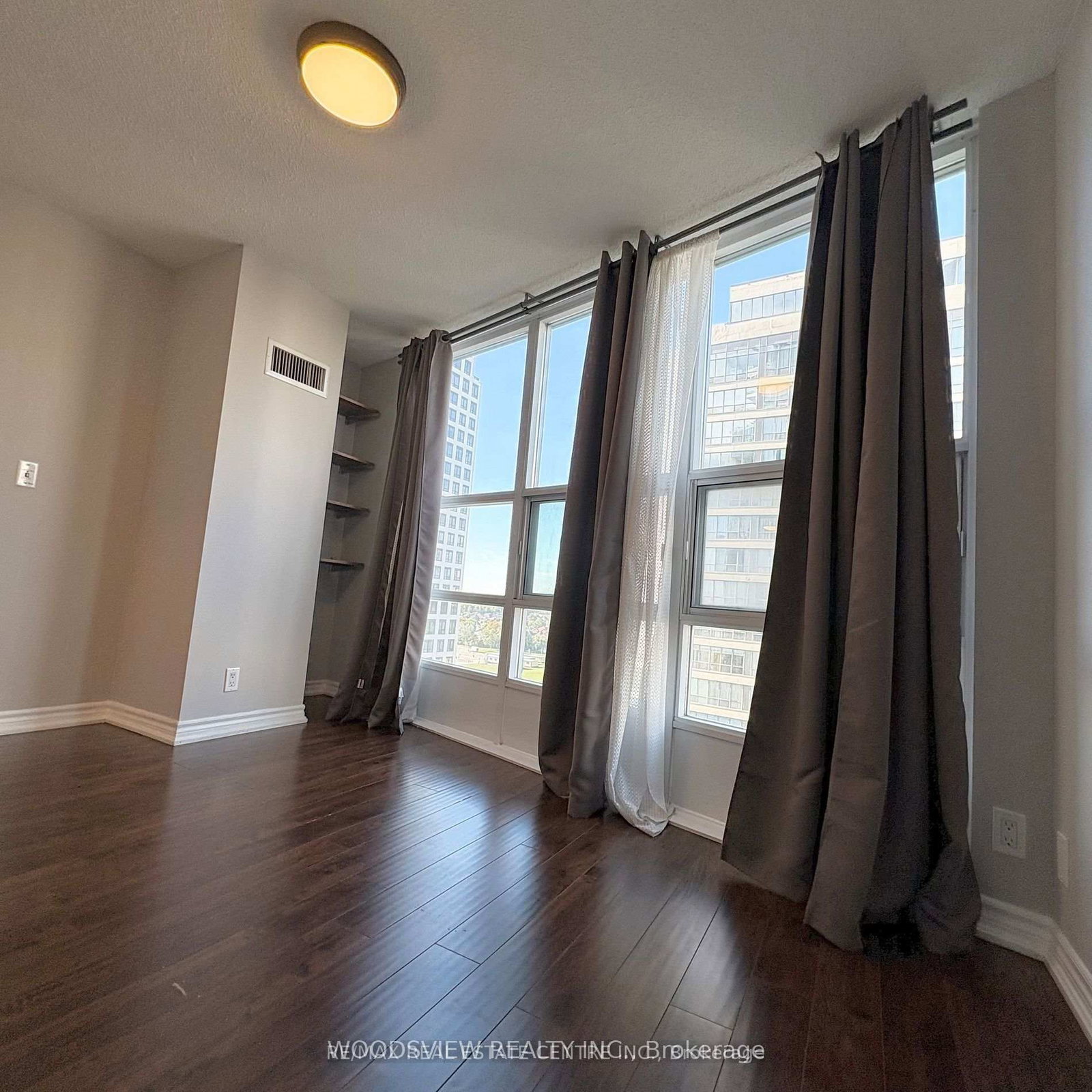 33 Elm Drive, Unit 1605 - Photo 15