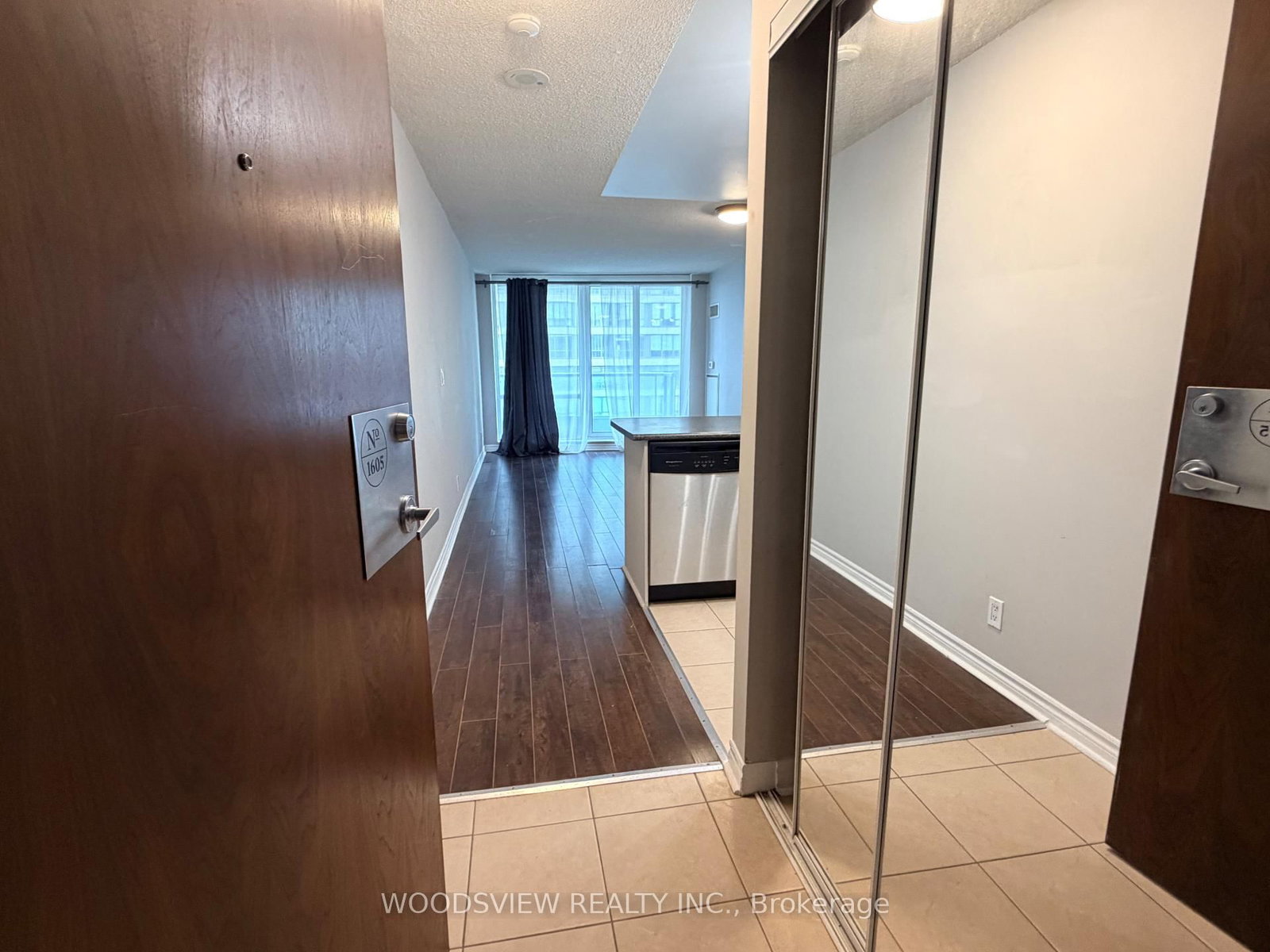 33 Elm Drive, Unit 1605 - Photo 4