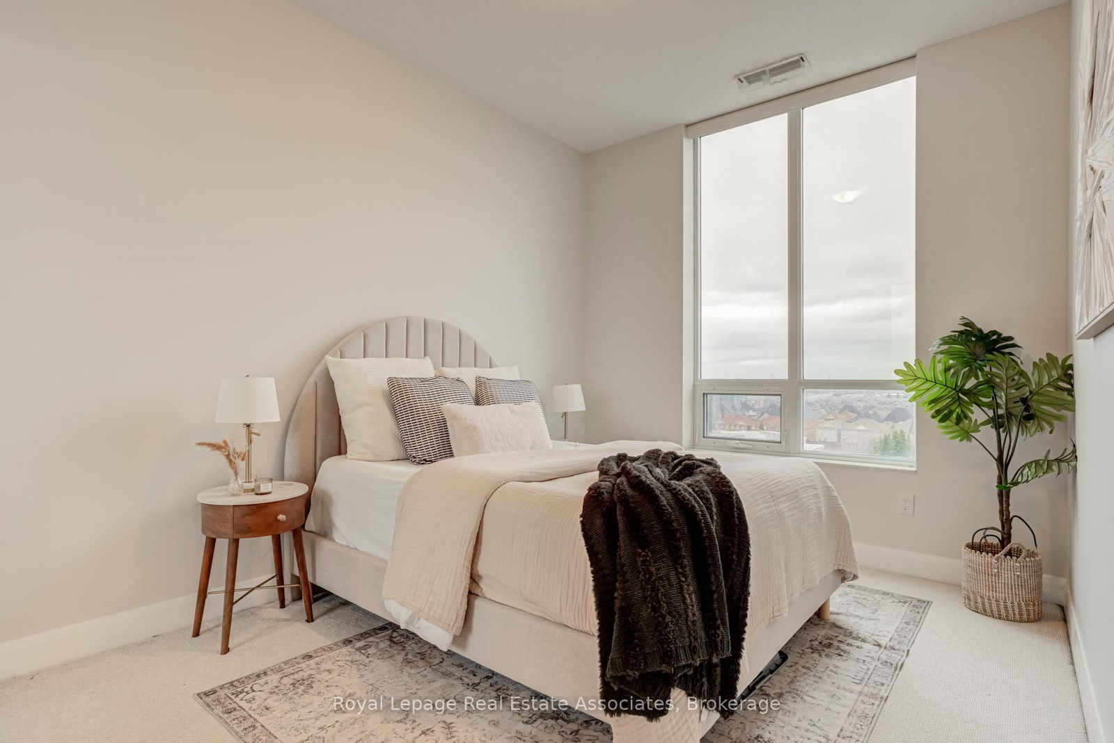 2470 Prince Michael Drive, Unit 712 - Photo 25