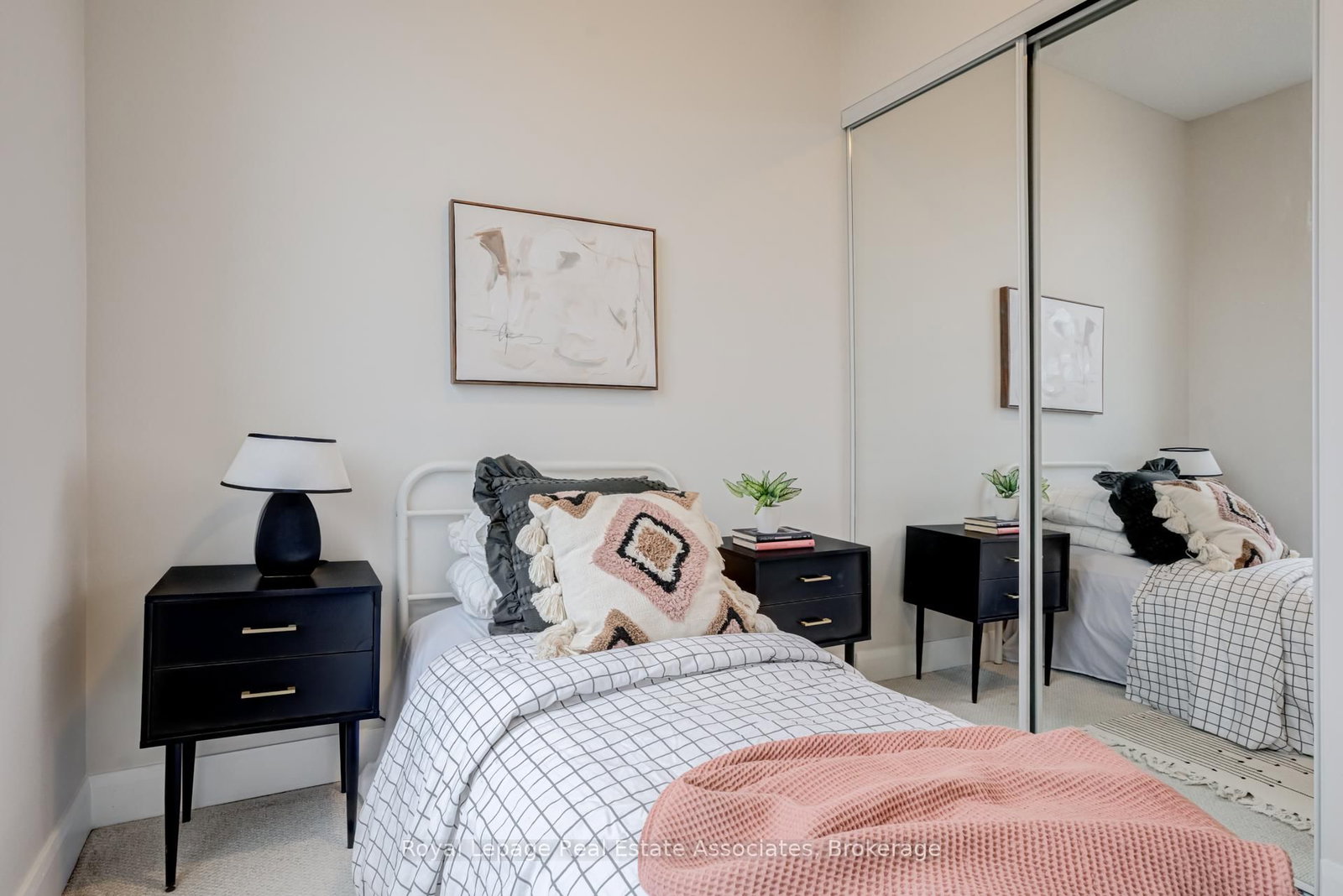 2470 Prince Michael Drive, Unit 712 - Photo 30