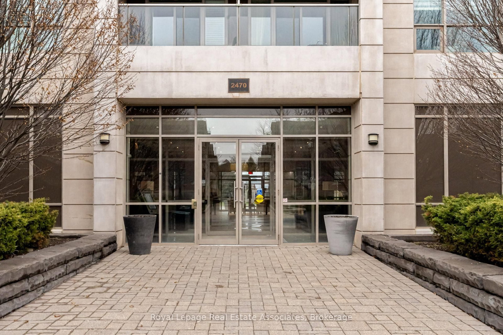 2470 Prince Michael Drive, Unit 712 - Photo 4