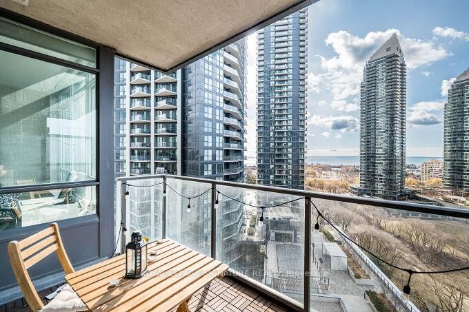 36 Park Lawn Road, Unit 1301 - Photo 31