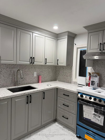 2nd Level - 10 Louvain St | Toronto | Image