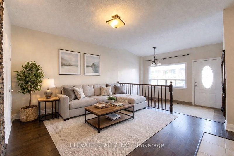 home for lease on 268 Silverthorn Avenue