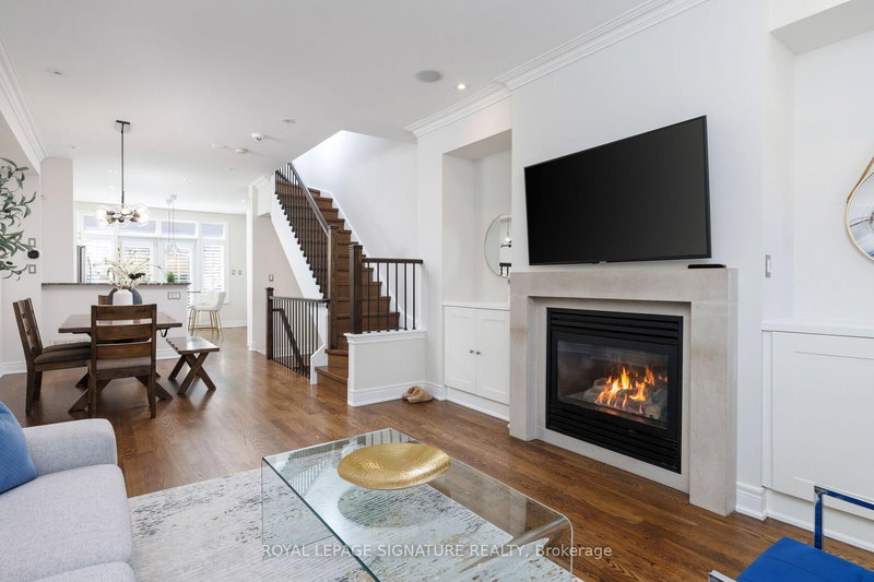 59 Lobo Mews, Toronto, Ontario