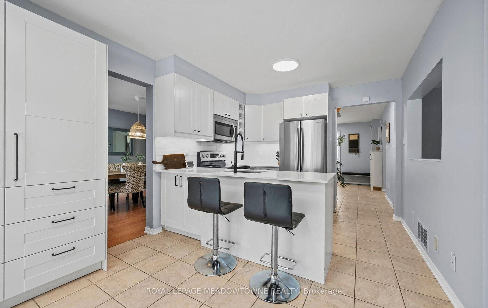 Detached House for sale at 16 Cox Crescent, Brampton, Ontario, L6X 3H1 - Northwood Park - MLS: W12992544