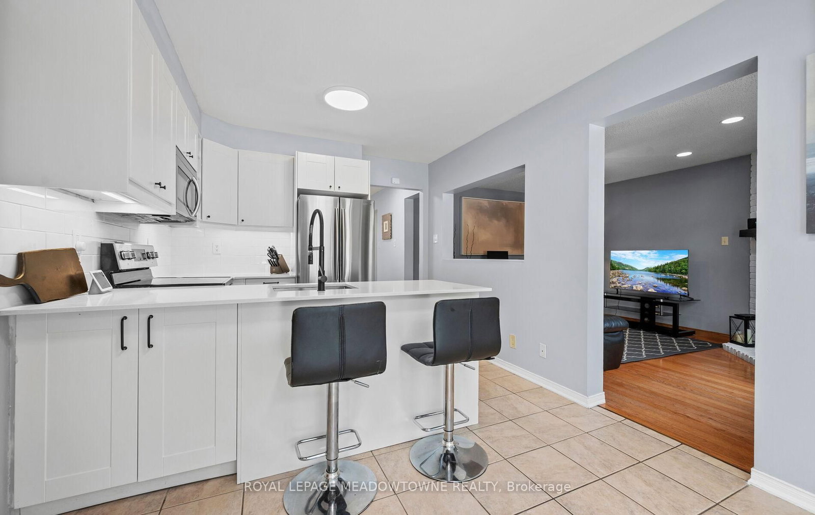 Detached House for sale at 16 Cox Crescent, Brampton, Ontario, L6X 3H1 - Northwood Park - MLS: W12992544