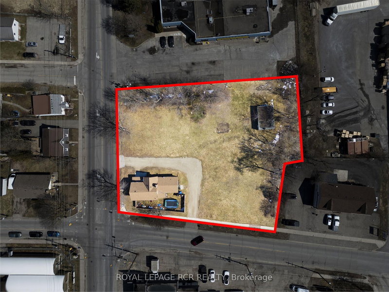 53 Town Line, Orangeville, L9W 1V3 | Image 2