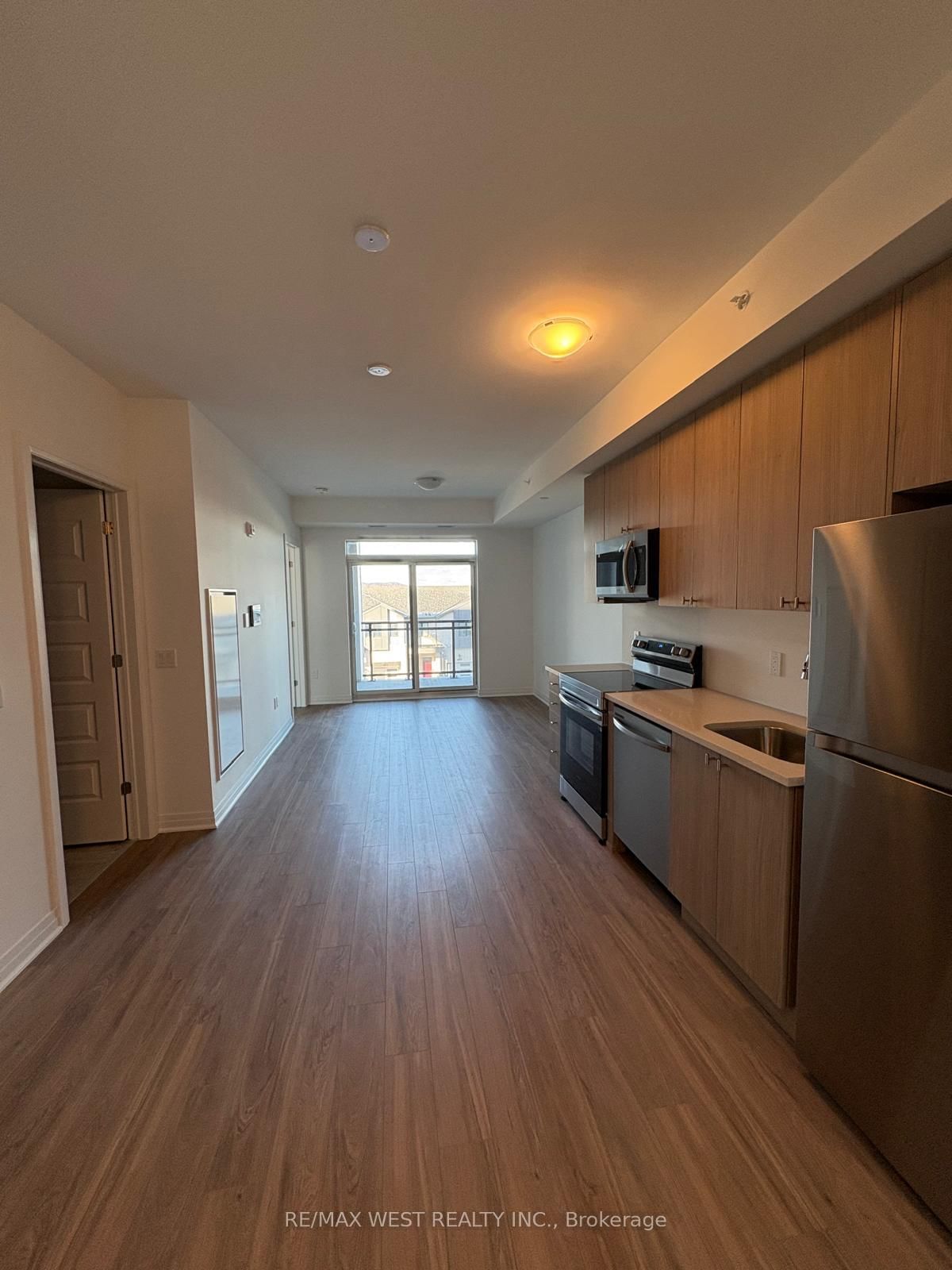 Condo for lease at 302-490 Gordon Krantz Ave Avenue, Milton, Ontario, L9E 1Z5 - Walker - MLS: W12992578