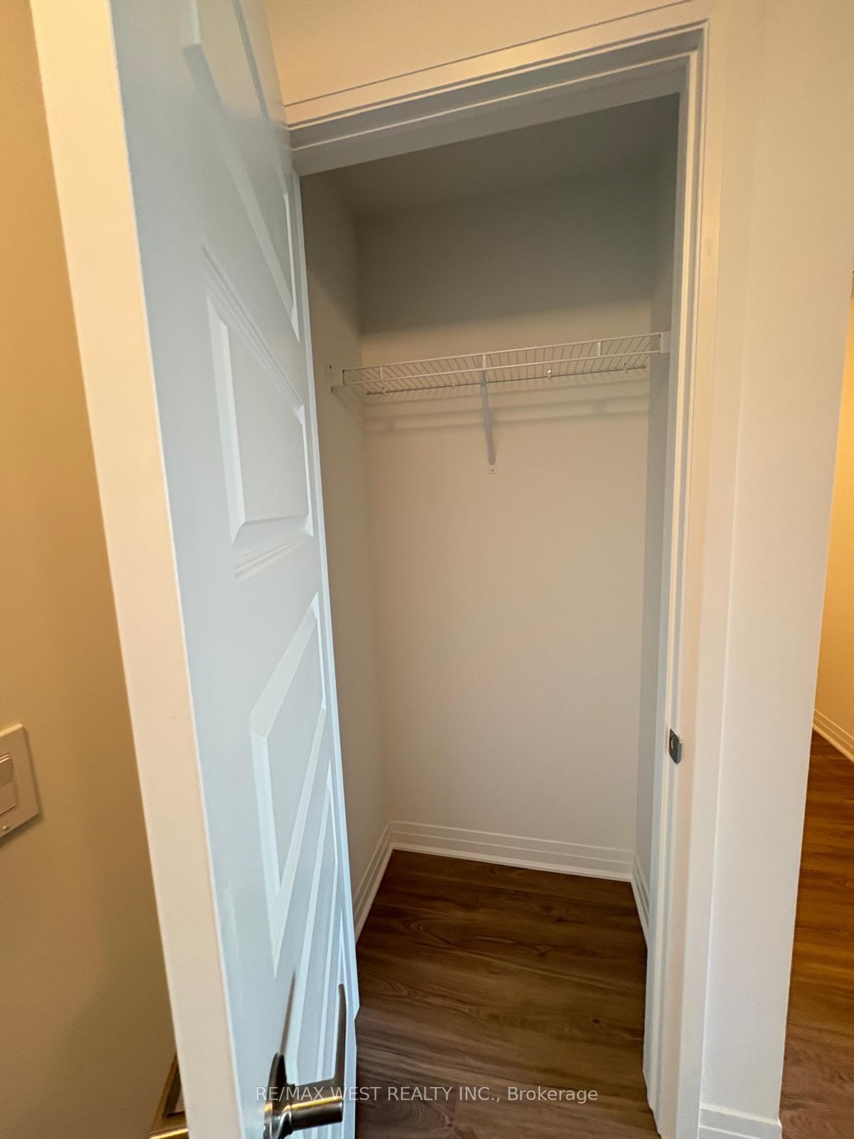 Condo for lease at 302-490 Gordon Krantz Ave Avenue, Milton, Ontario, L9E 1Z5 - Walker - MLS: W12992578