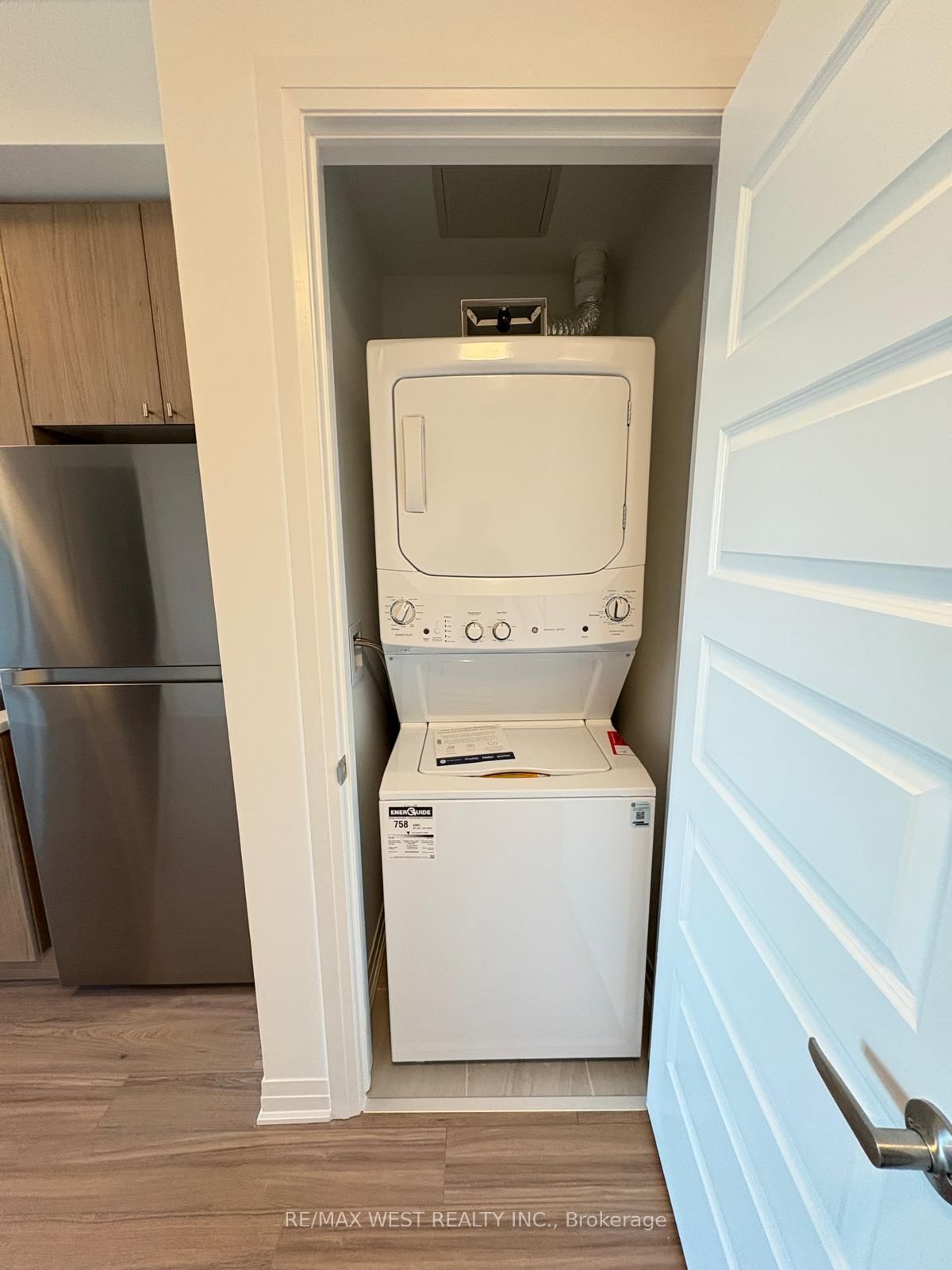 Condo for lease at 302-490 Gordon Krantz Ave Avenue, Milton, Ontario, L9E 1Z5 - Walker - MLS: W12992578