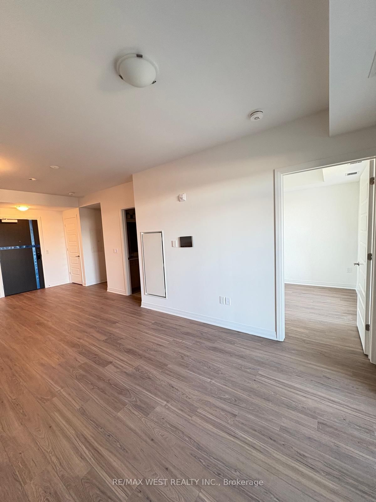 Condo for lease at 302-490 Gordon Krantz Ave Avenue, Milton, Ontario, L9E 1Z5 - Walker - MLS: W12992578