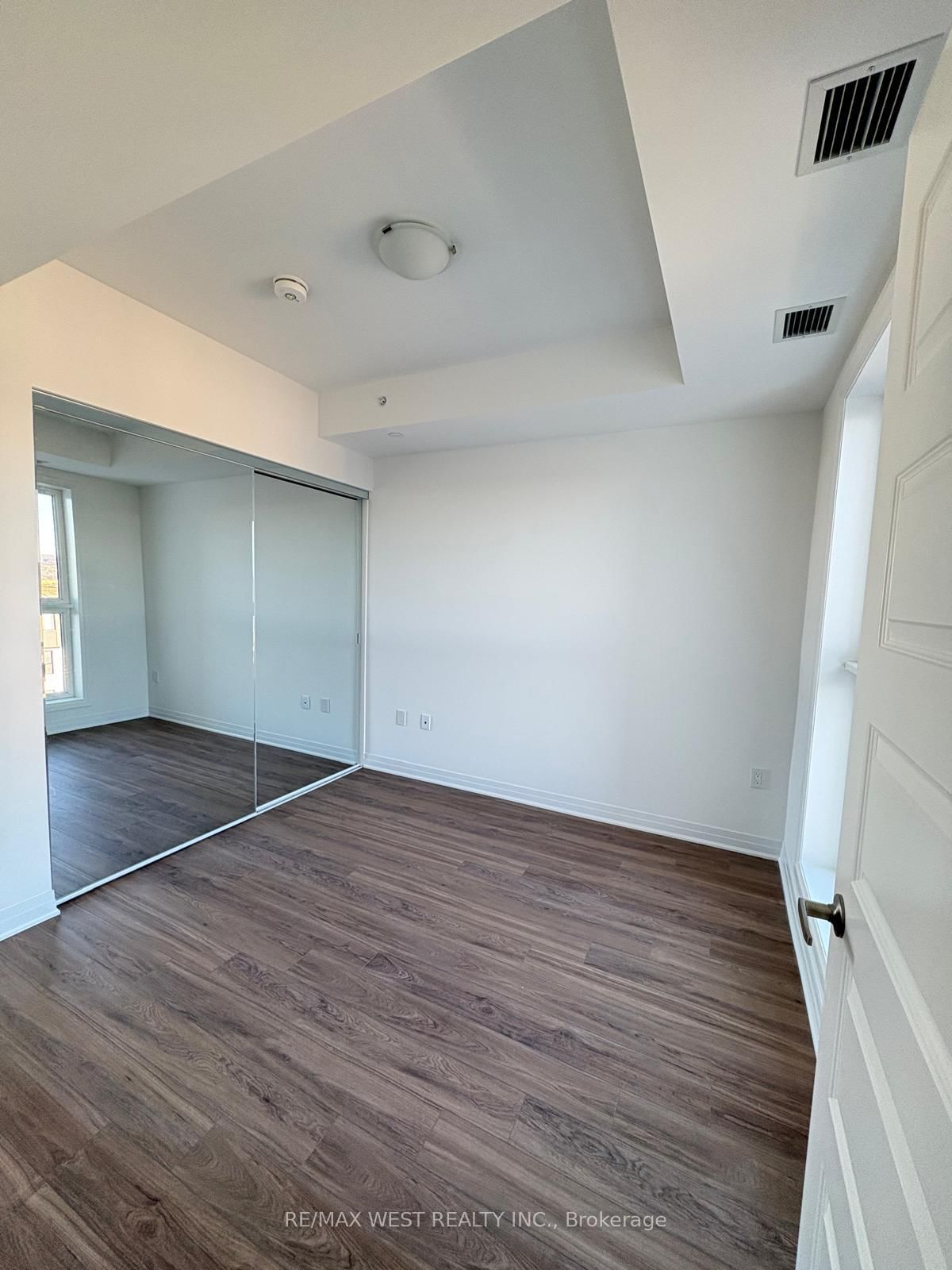 Condo for lease at 302-490 Gordon Krantz Ave Avenue, Milton, Ontario, L9E 1Z5 - Walker - MLS: W12992578