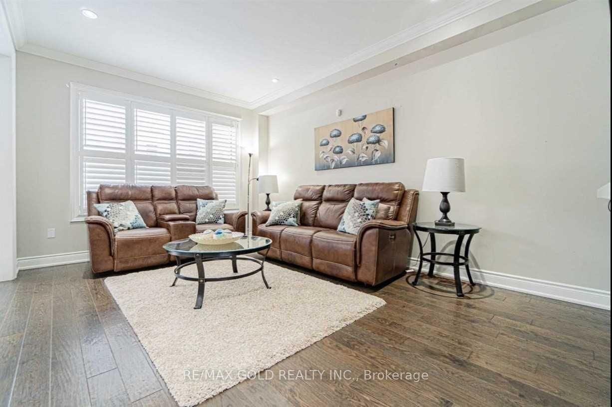 85 Humberstone Crescent - Photo 4