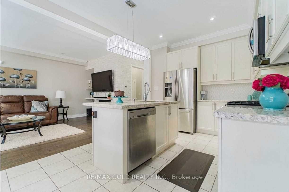 85 Humberstone Crescent - Photo 7