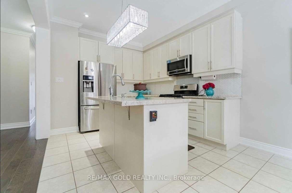 85 Humberstone Crescent - Photo 8