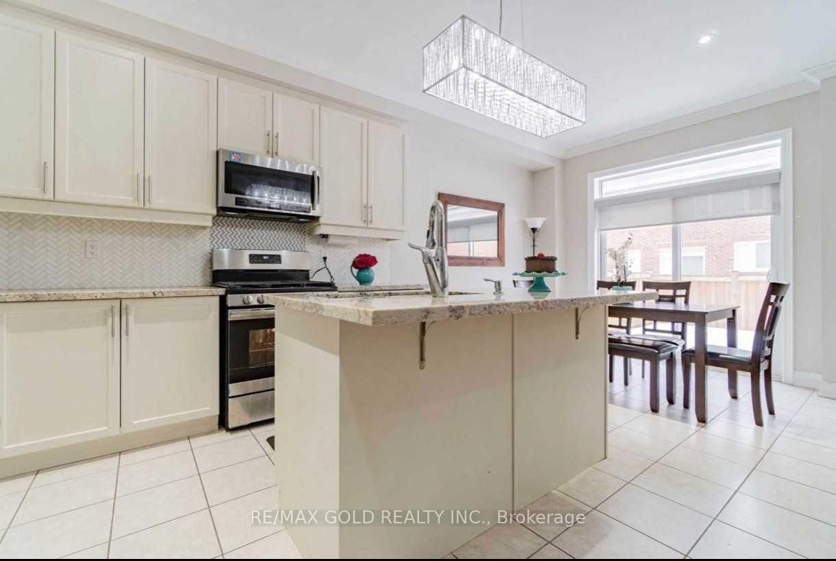 85 Humberstone Crescent - Photo 9