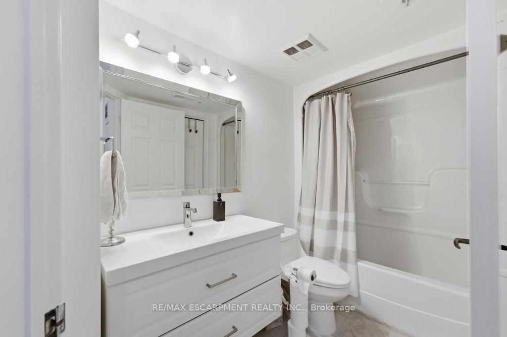 4013 Kilmer Drive, Unit 410 - Photo 11