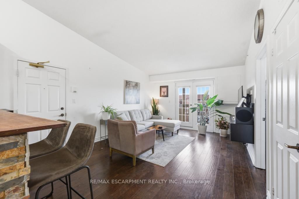 4013 Kilmer Drive, Unit 410 - Photo 2