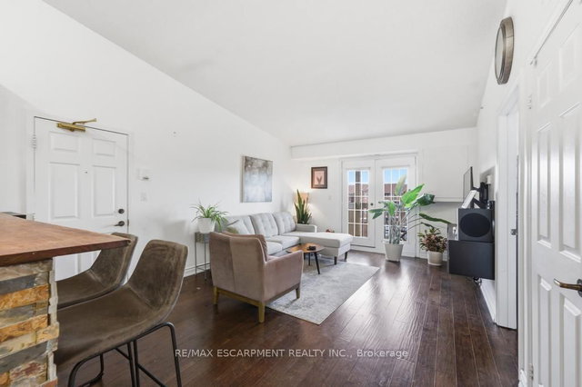 410 - 4013 Kilmer Drive