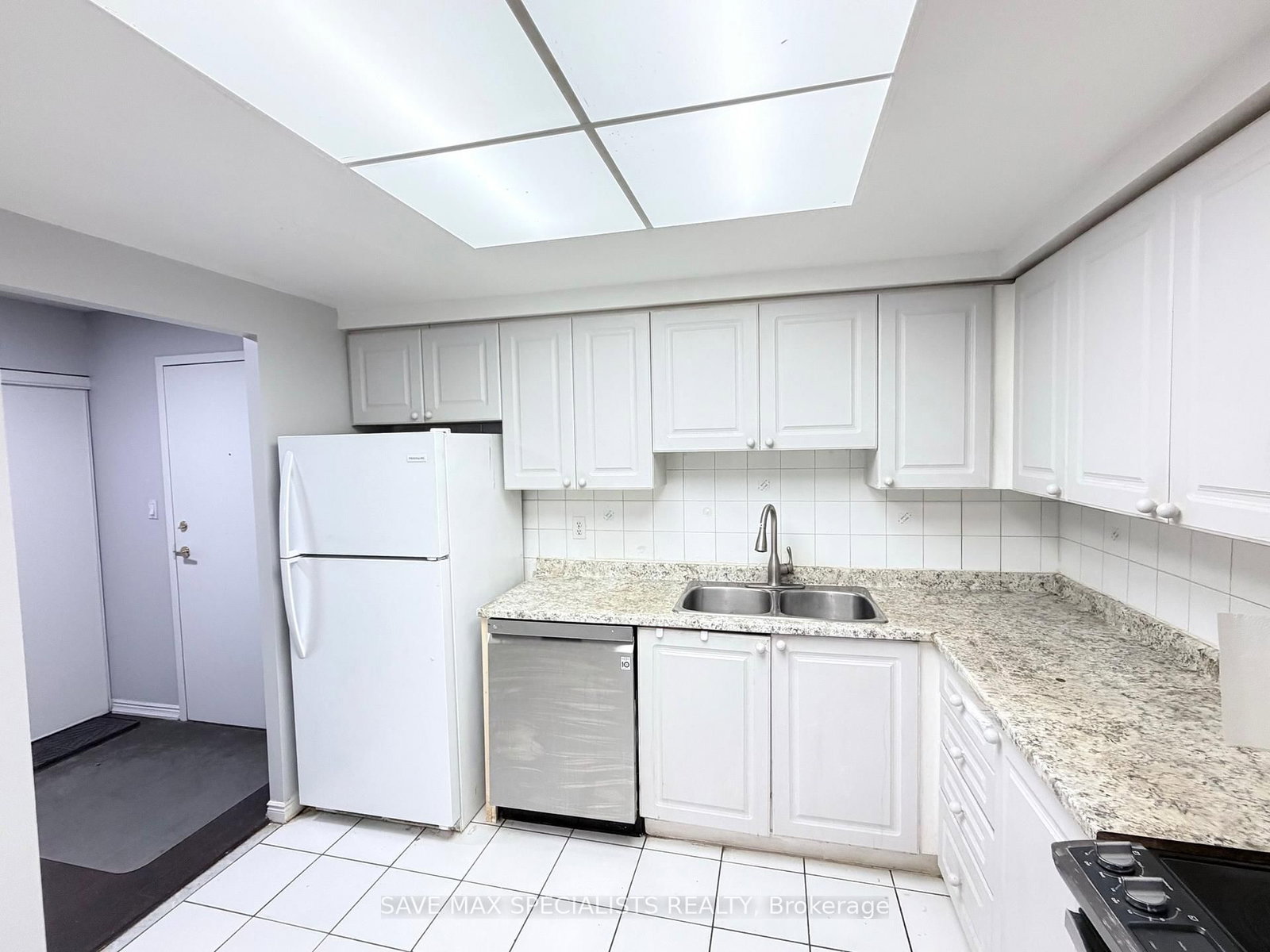 135 Hillcrest Avenue, Unit 1214 - Photo 18