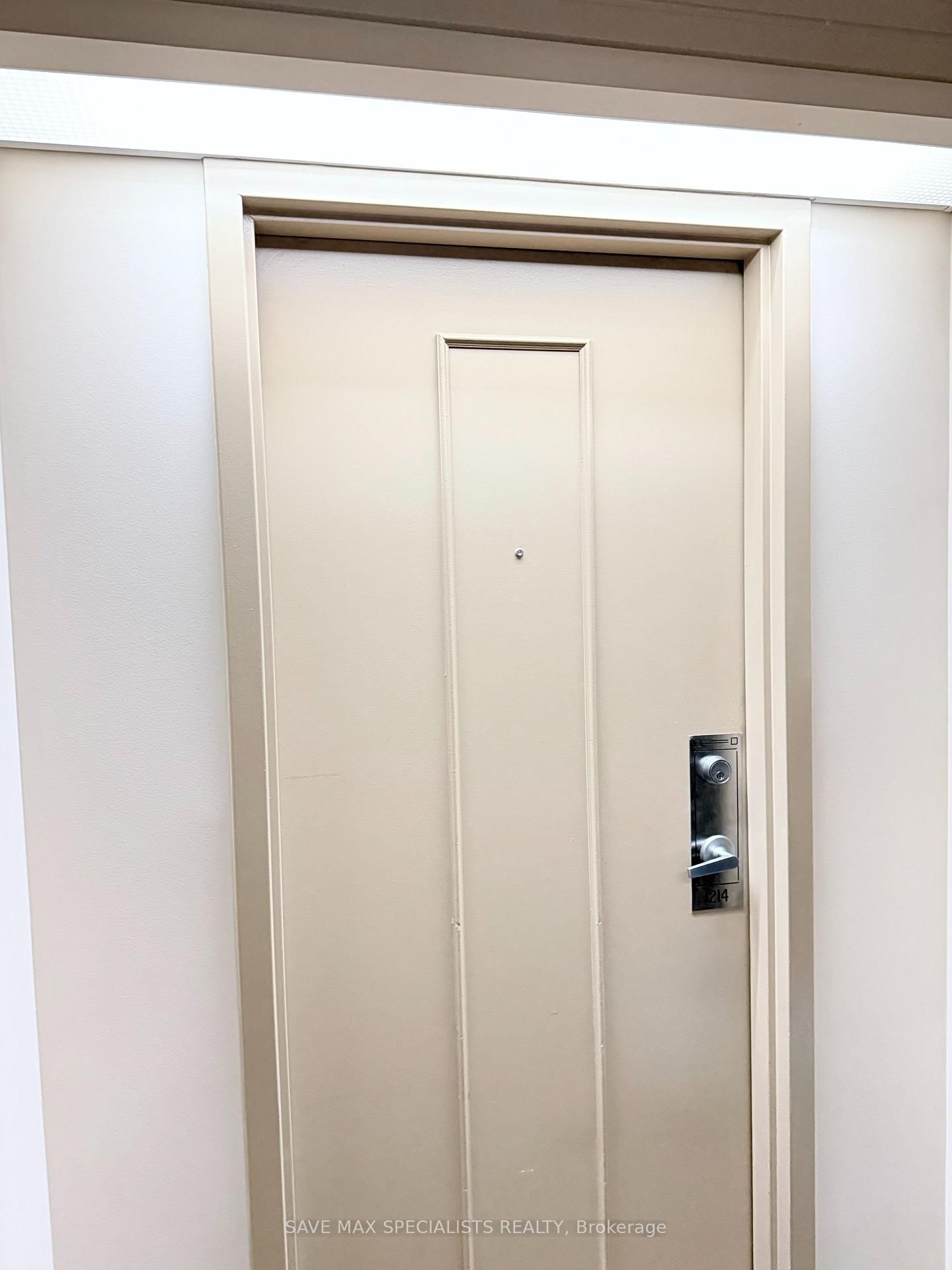 135 Hillcrest Avenue, Unit 1214 - Photo 4