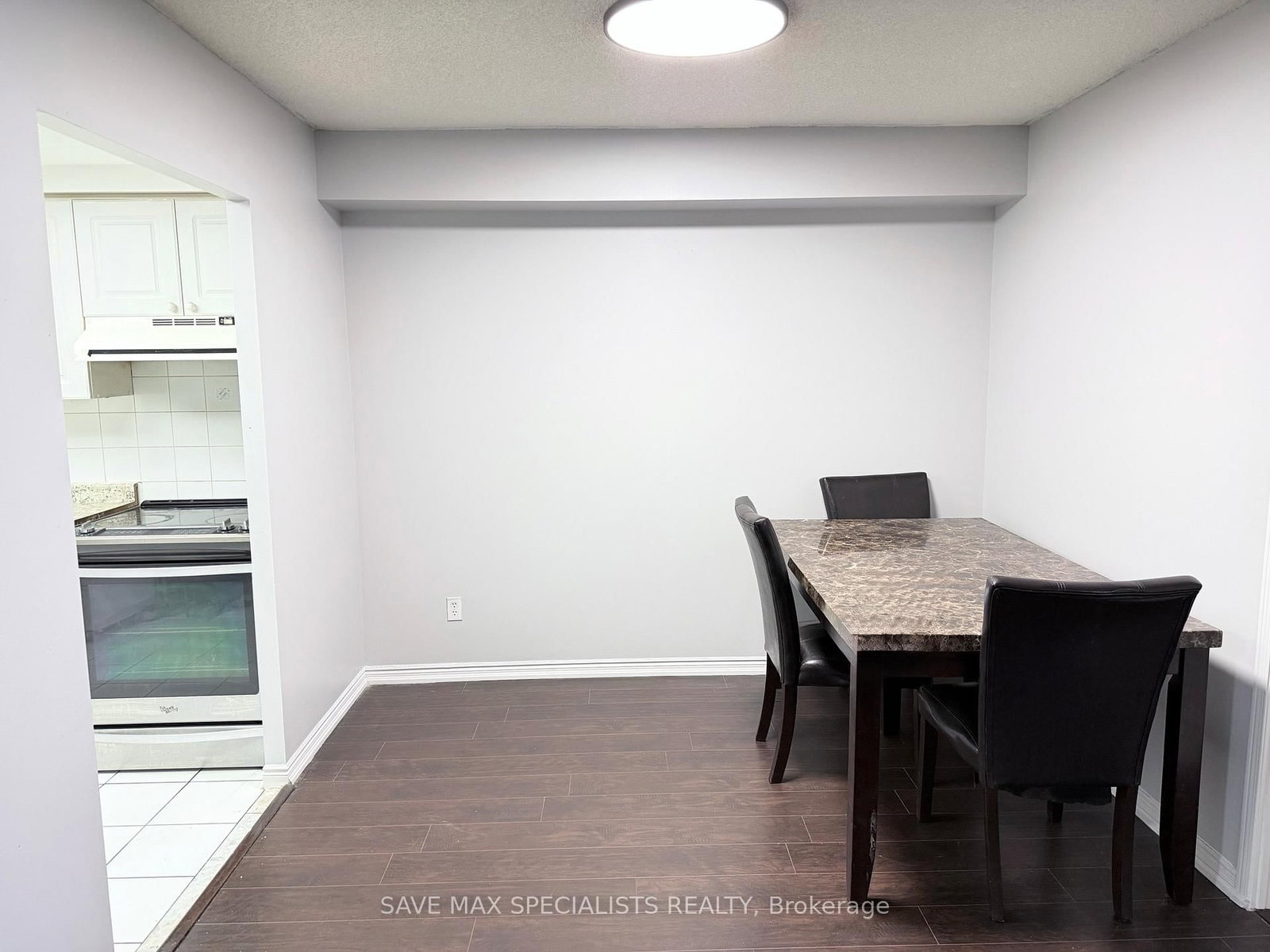 135 Hillcrest Avenue, Unit 1214 - Photo 8