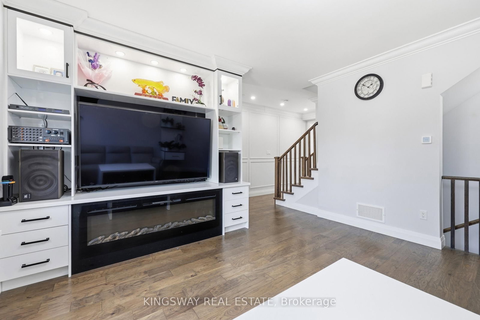 975 WHITLOCK Avenue, Unit 20 - Photo 9