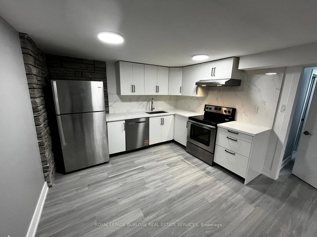 B - 3140 Michael Crescent