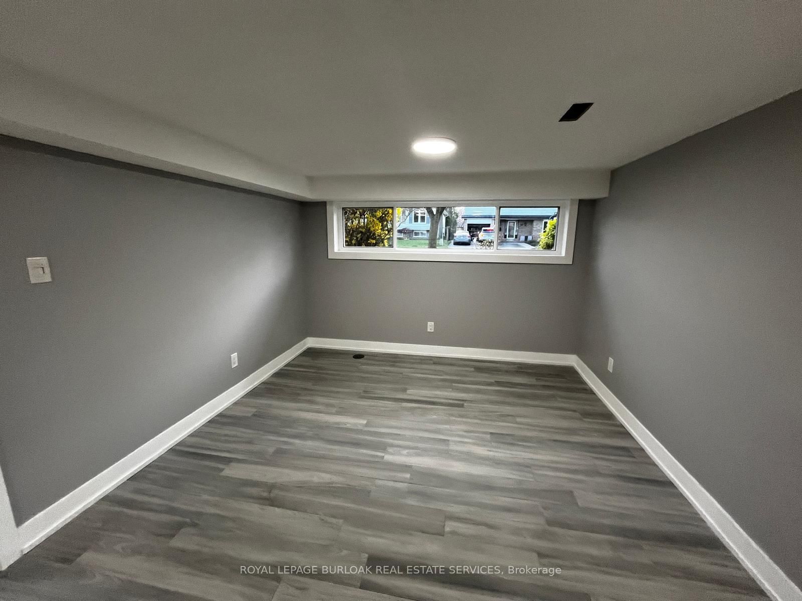 3140 Michael Crescent, Unit B - Photo 5