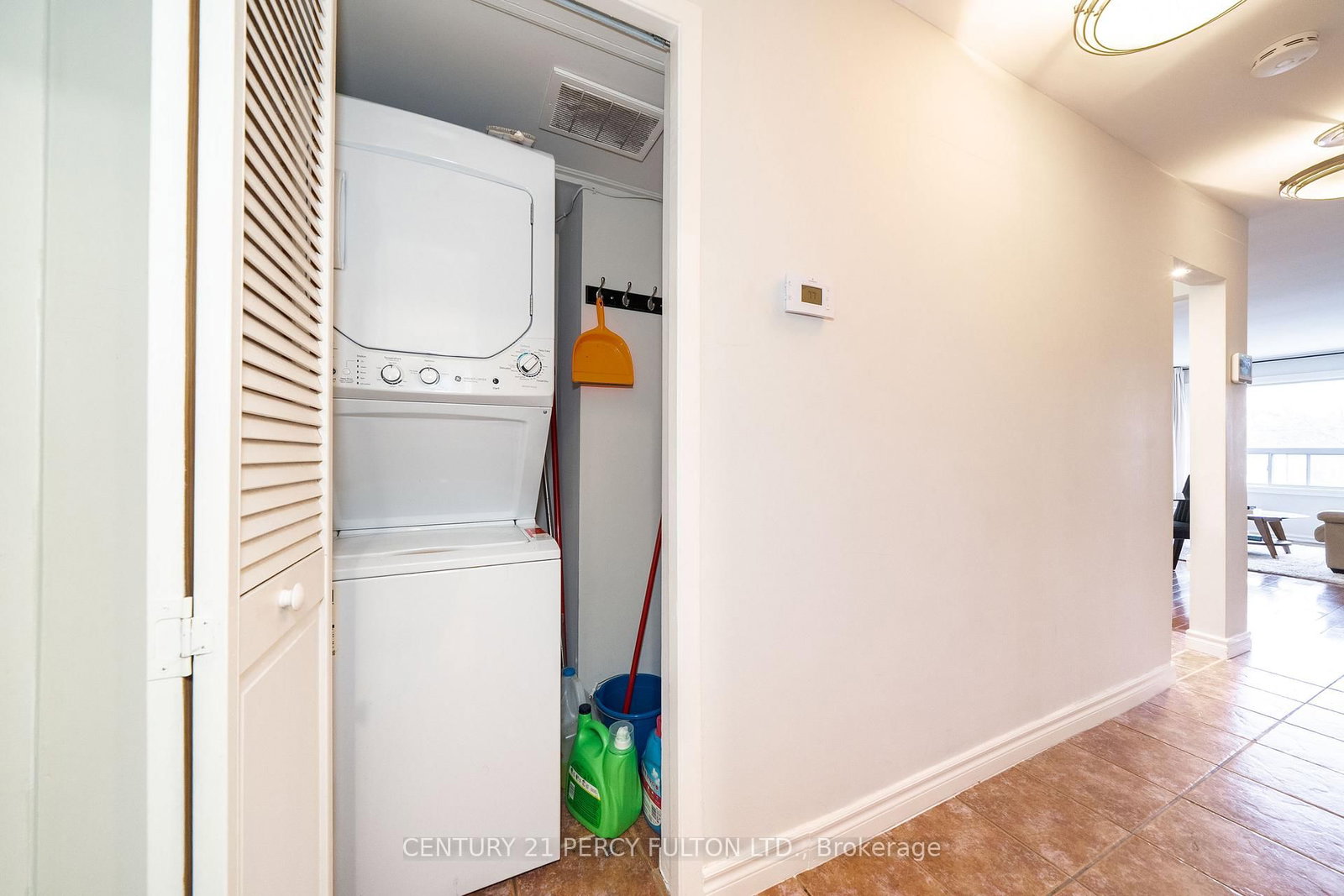 744-746 Wilson Avenue - Photo 21