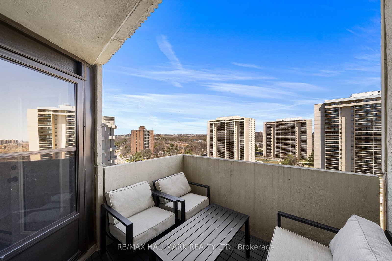 296 Mill Road, Unit PH1 - Photo 10