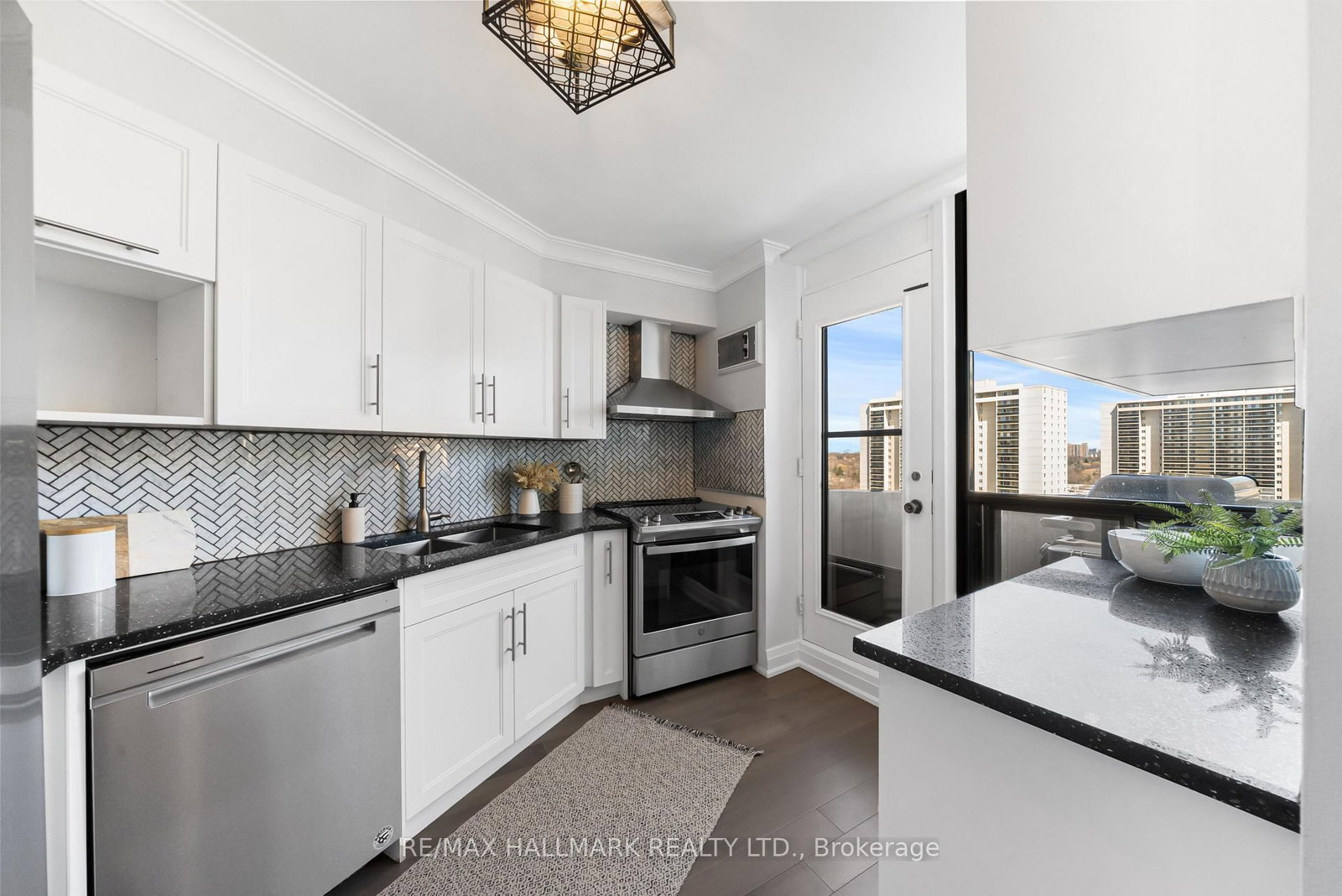 296 Mill Road, Unit PH1 - Photo 13