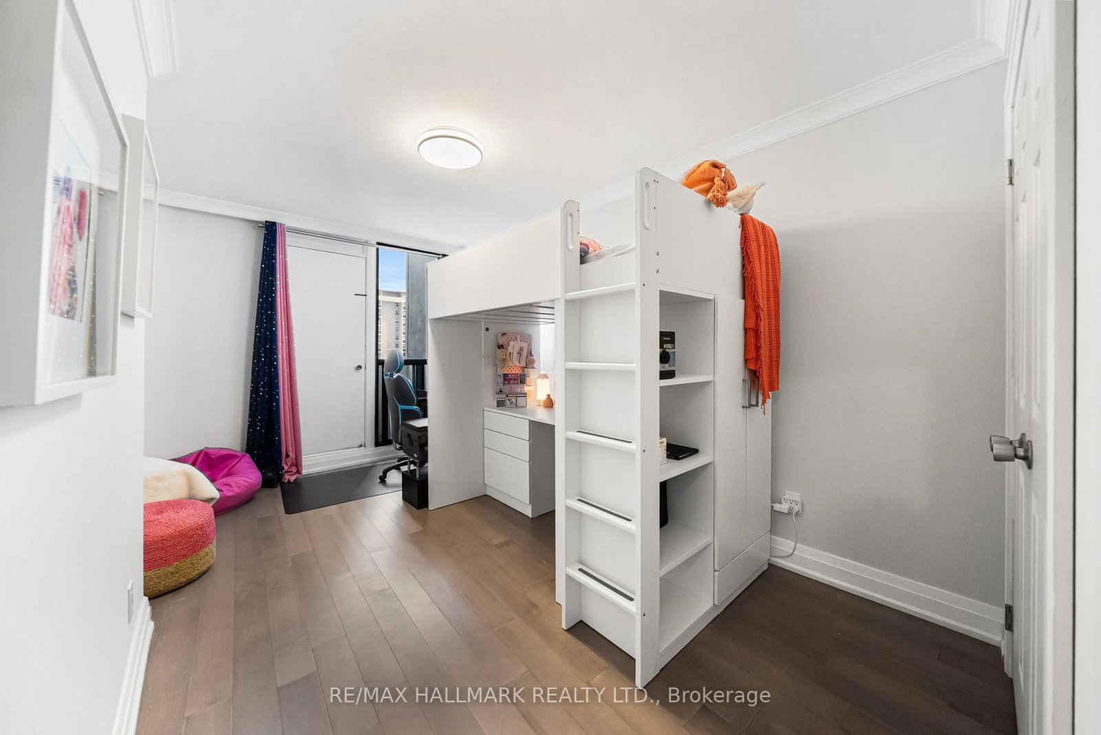 296 Mill Road, Unit PH1 - Photo 25