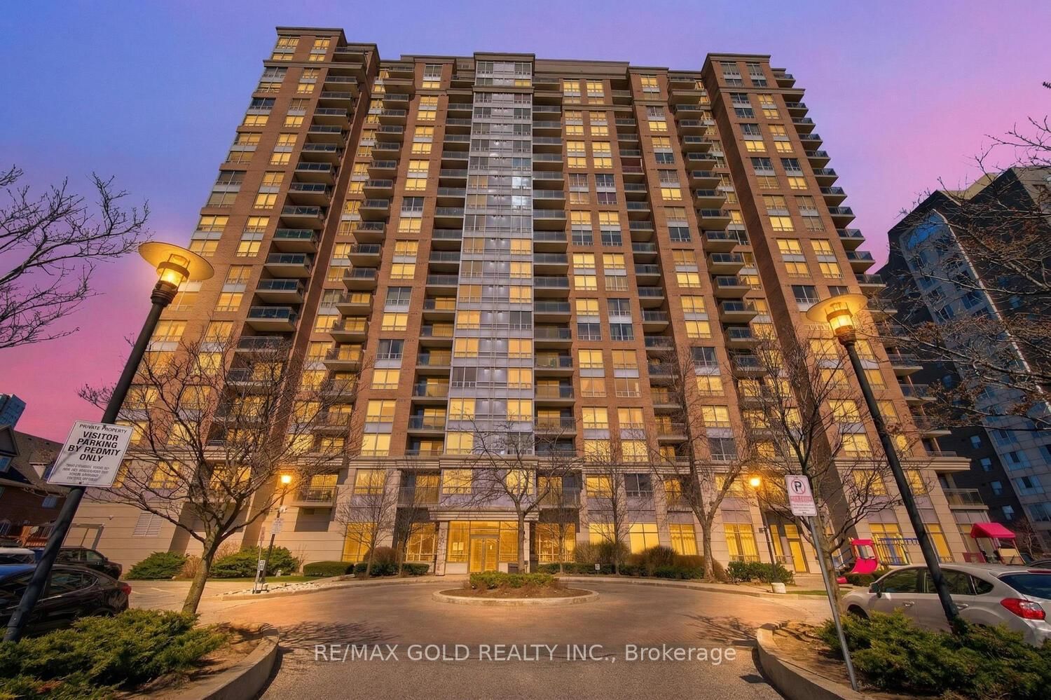 55 Strathaven Drive, Unit 1411 - Photo 2