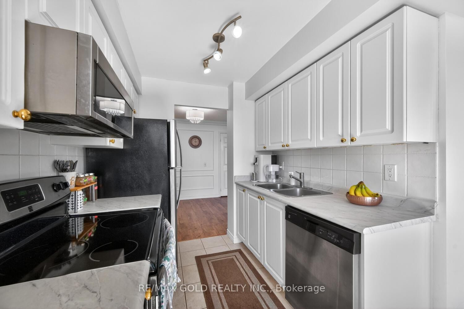 55 Strathaven Drive, Unit 1411 - Photo 21