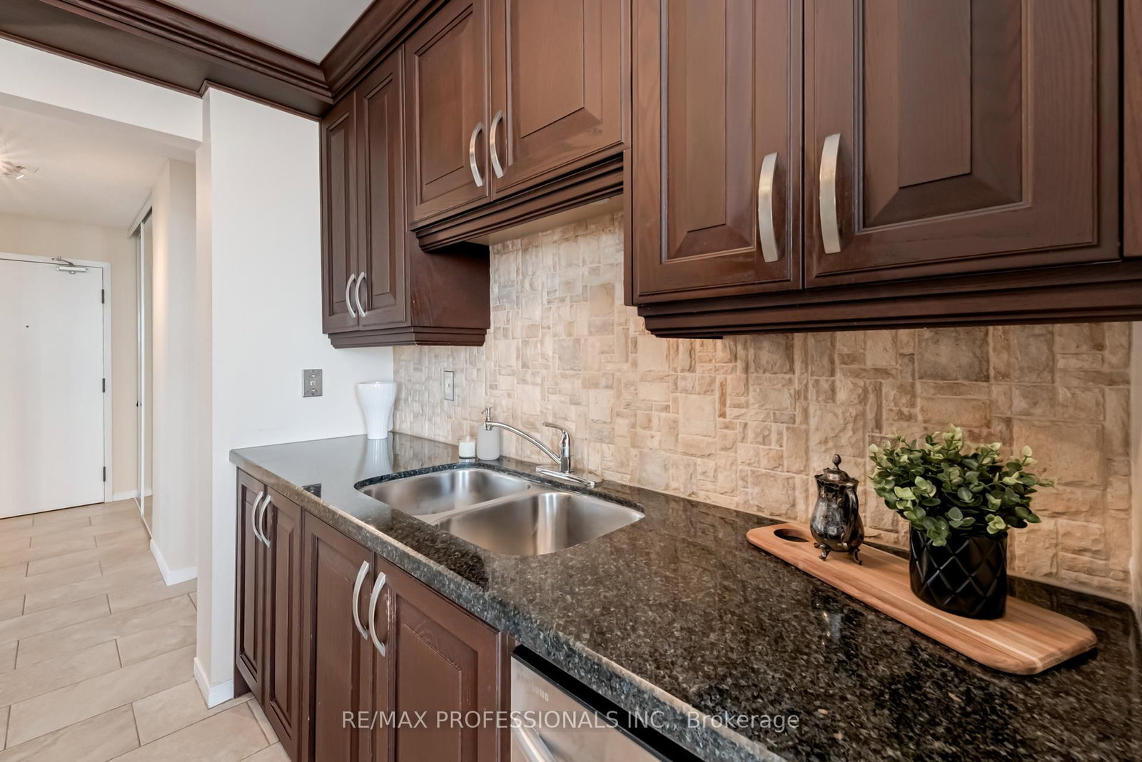700 Constellation Drive, Unit 1703 - Photo 11