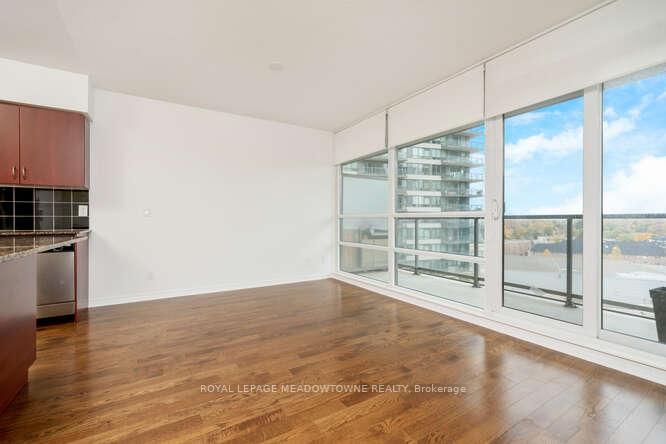 2230 Lakeshore Boulevard W, Unit 703 - Photo 11