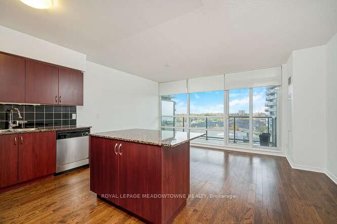 2230 Lakeshore Boulevard W, Unit 703 - Photo 16