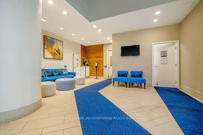 2230 Lakeshore Boulevard W, Unit 703 - Photo 5