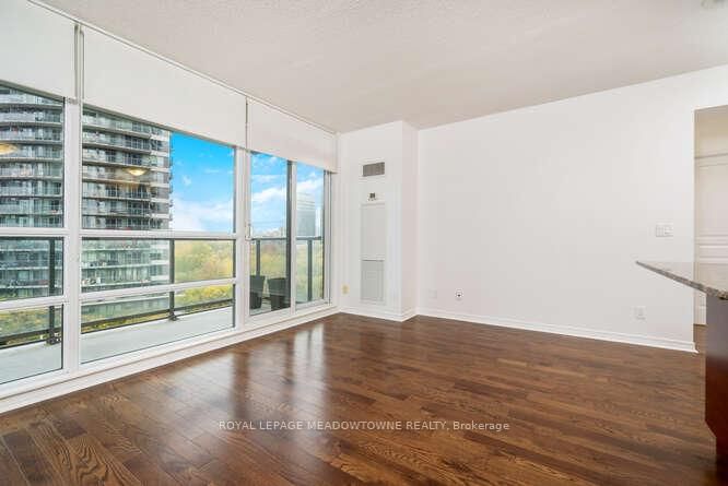 2230 Lakeshore Boulevard W, Unit 703 - Photo 7